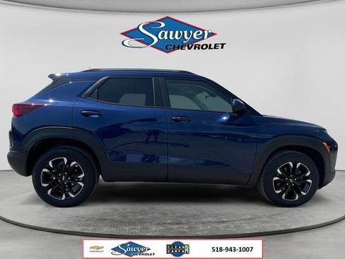 Used 2023 Chevrolet TrailBlazer LT FWD image 6