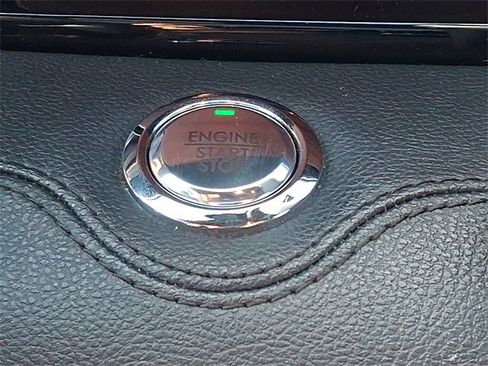 Certified 2023 Lincoln Navigator L Reserve image 24