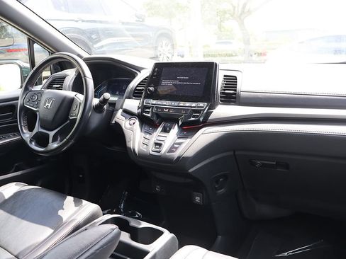 Used 2023 Honda Odyssey Sport image 27