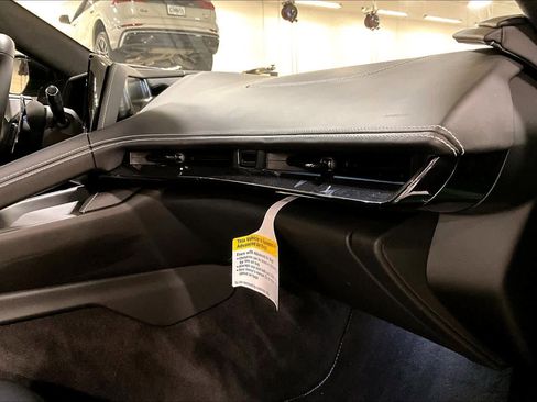 Used 2026 Chevrolet Corvette Stingray Premium Conv w/ Z51 Performance Package image 19