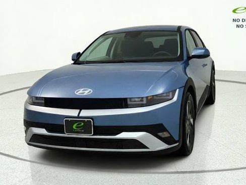Used 2026 Hyundai Ioniq 5 SE RWD image 3