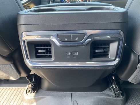 Used 2022 Chevrolet Silverado 1500 LTZ w/ Technology Package image 26