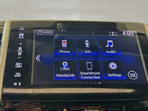 Used 2017 Honda Pilot EX-L image 17