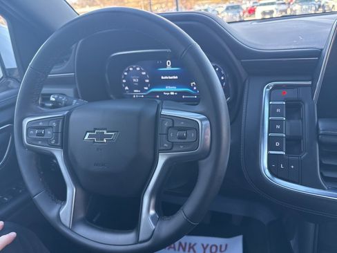 Used 2024 Chevrolet Tahoe Z71 w/ Luxury Package image 29