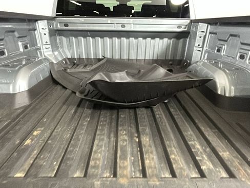 Used 2026 Chevrolet Silverado 1500 Custom AWD/4WD image 32