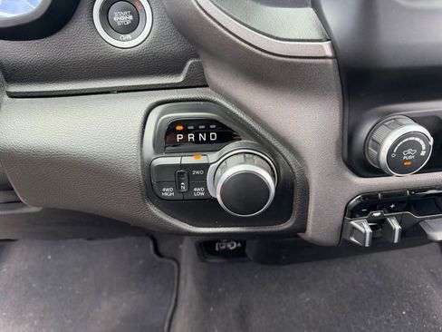 Used 2019 RAM 1500 Tradesman AWD/4WD image 27