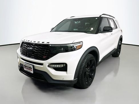 Used 2020 Ford Explorer ST w/ ST Street Pack AWD/4WD image 3