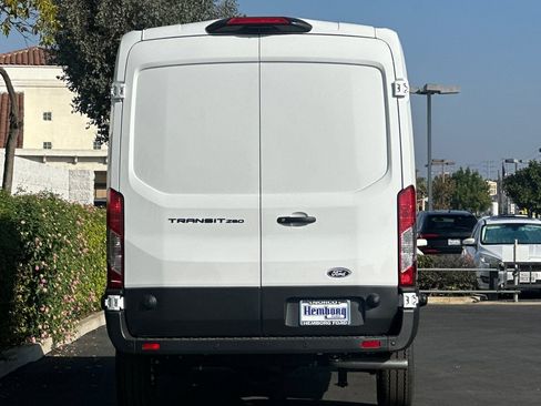 New 2026 Ford Transit 250 148 Medium Roof w/ Load Area Protection Package image 5