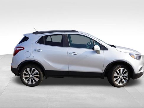 Used 2019 Buick Encore Preferred w/ Safety Package AWD/4WD image 2