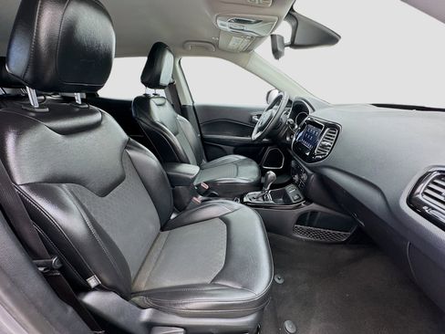 Used 2019 Jeep Compass Altitude image 20