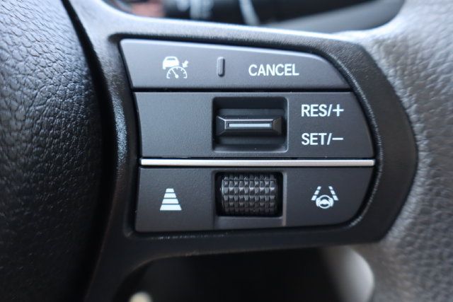 Used 2025 Honda Accord SE image 19