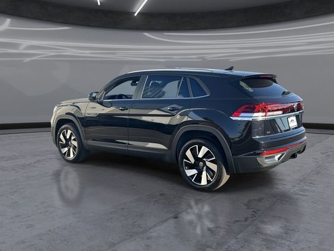 New 2026 Volkswagen Atlas Cross Sport SE FWD image 4