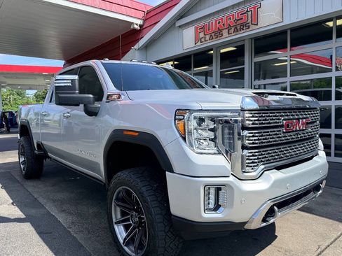Used 2023 GMC Sierra 2500 Denali w/ Denali Ultimate Package AWD/4WD image 19