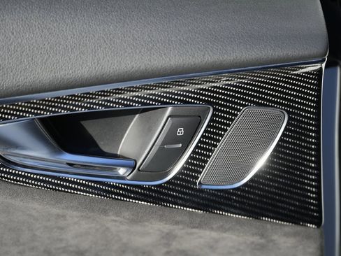 Used 2017 Audi RS 7 Prestige image 42