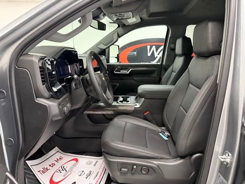 New 2026 Chevrolet Silverado 2500 LTZ w/ LTZ Convenience Package image 9