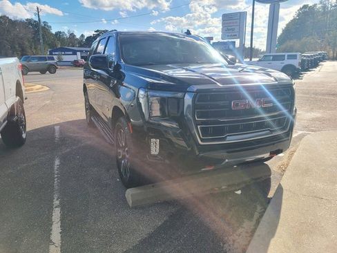 Used 2021 GMC Yukon AT4 image 2