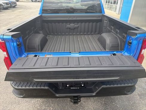 Used 2026 Chevrolet Silverado 1500 LT Trail Boss w/ Protection Package AWD/4WD image 32