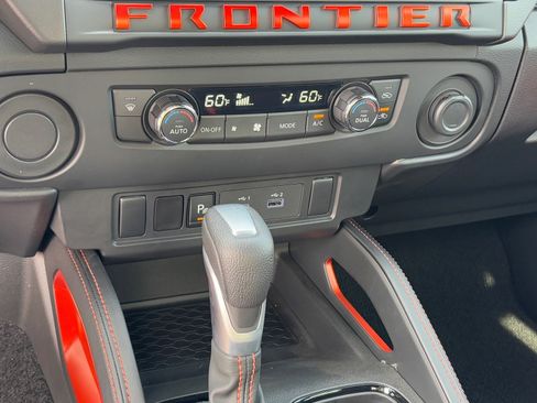 New 2025 Nissan Frontier Pro-X image 26