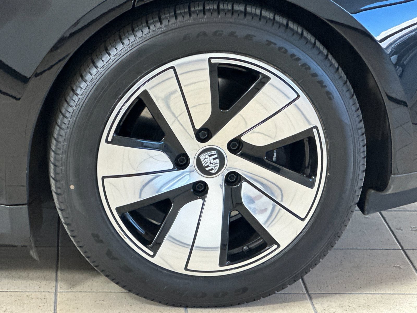 Certified 2023 Porsche Taycan RWD image 25