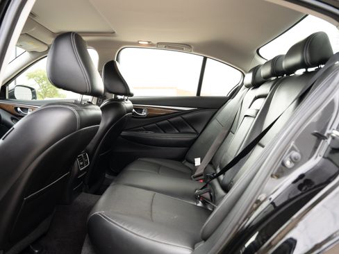 Used 2014 INFINITI Q50 Premium w/ Deluxe Touring Package AWD/4WD image 20