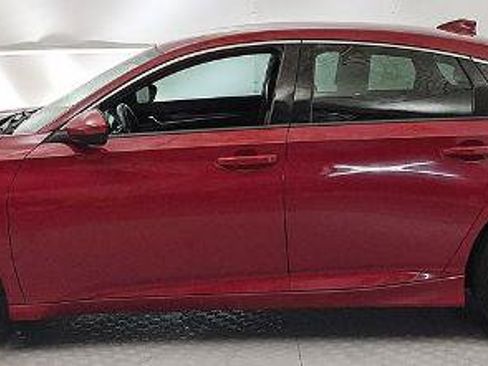 Used 2019 Honda Accord Sport image 5