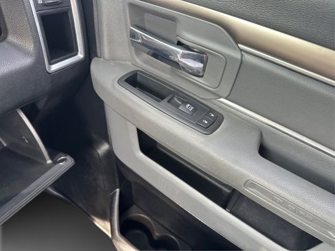 Used 2017 RAM 2500 Big Horn AWD/4WD image 46