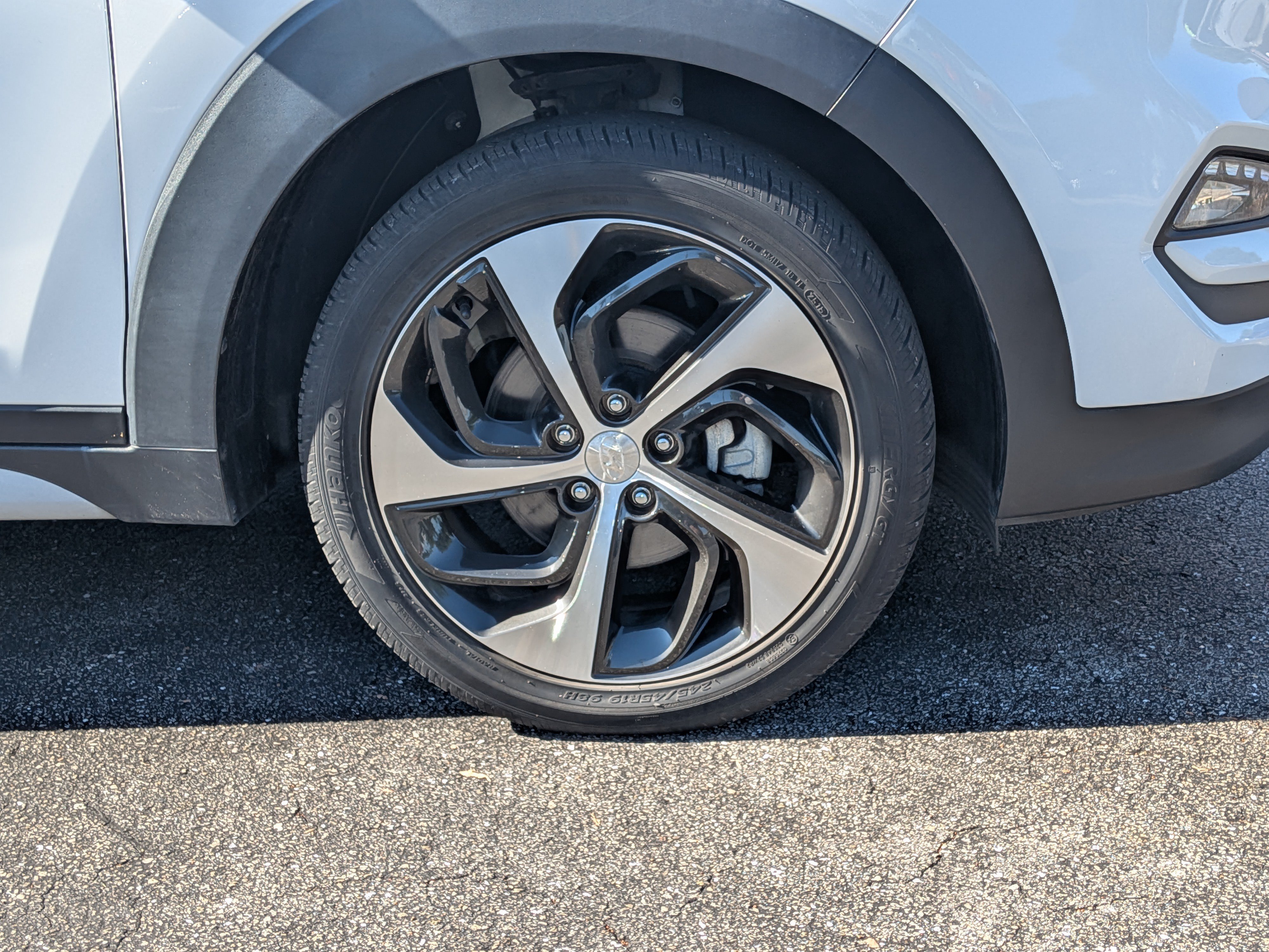 Used 2018 Hyundai Tucson Sport FWD image 11