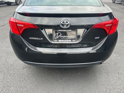 Used 2017 Toyota Corolla SE FWD image 23