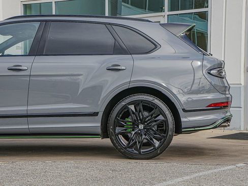 New 2026 Bentley Bentayga Speed AWD/4WD image 14