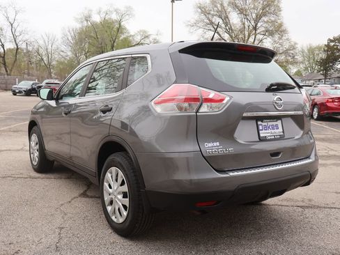 Used 2016 Nissan Rogue S AWD/4WD image 6