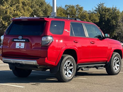 Certified 2021 Toyota 4Runner TRD Off-Road Premium image 4