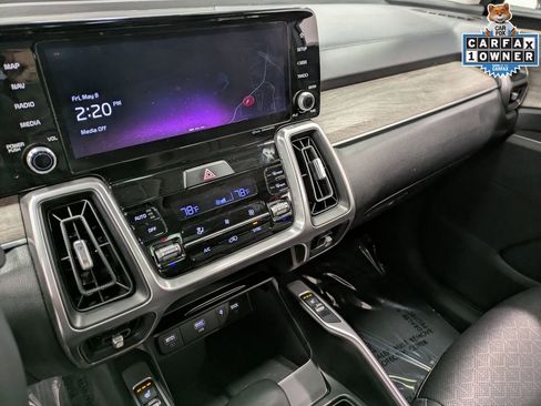 Certified 2023 Kia Sorento X-Line EX AWD/4WD image 13