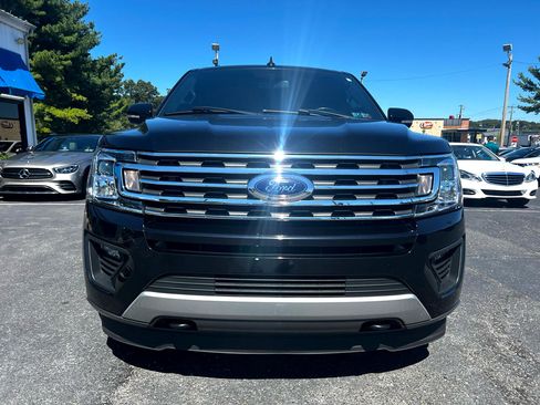 Used 2021 Ford Expedition XLT image 2