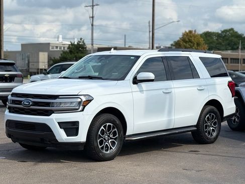 Certified 2023 Ford Expedition XLT AWD/4WD image 47