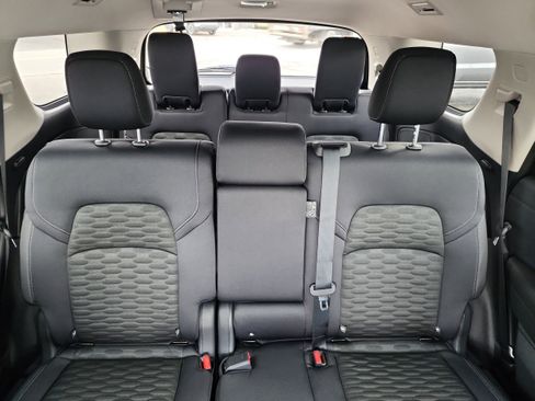 New 2025 Nissan Pathfinder SV image 21