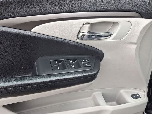 Used 2016 Honda Pilot EX-L image 10