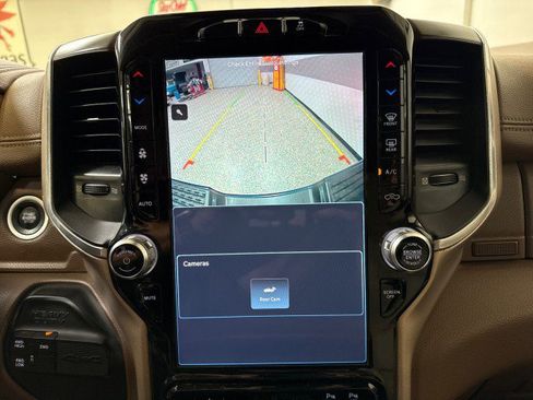 Used 2022 RAM 3500 Laramie image 30