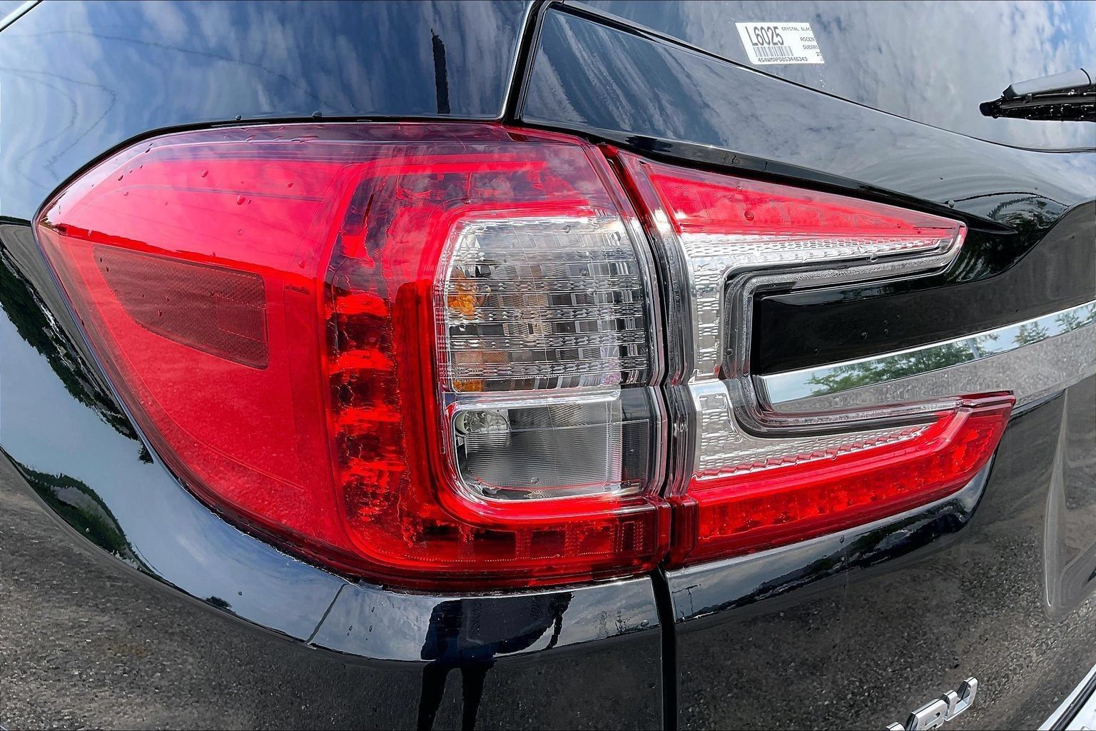 Used 2025 Subaru Ascent Limited AWD/4WD image 32