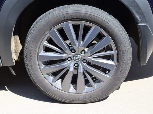 Used 2023 Nissan Pathfinder SL w/ SL Premium Package FWD image 31