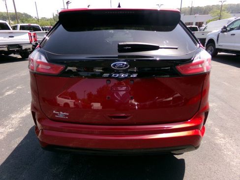 Used 2023 Ford Edge ST-Line AWD/4WD image 8
