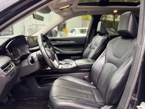 Used 2023 INFINITI QX60 Pure AWD/4WD image 18