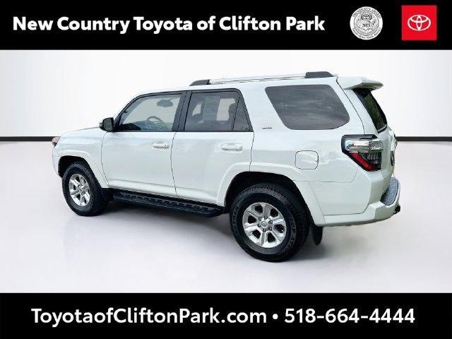 Used 2024 Toyota 4Runner SR5 Premium w/ Moonroof Package AWD/4WD image 5