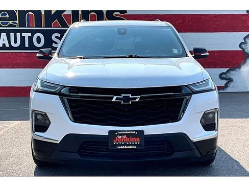 Used 2022 Chevrolet Traverse Premier w/ Redline Edition AWD/4WD image 3