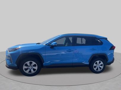 Used 2021 Toyota RAV4 LE w/ Carpet Mat Package (TMS)