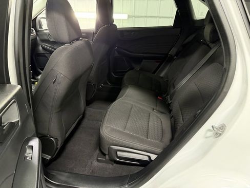 Used 2023 Ford Escape Active image 11