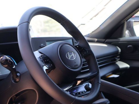 New 2026 Hyundai Elantra Sport w/ Cargo Package image 25