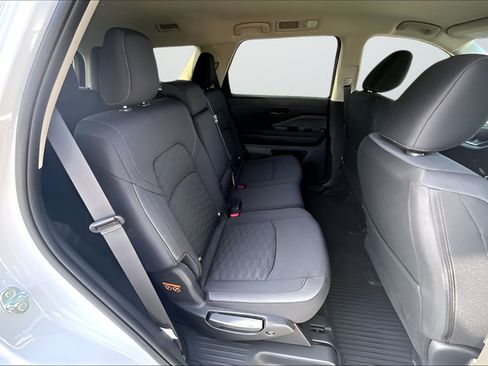 New 2026 Nissan Pathfinder SV FWD image 19