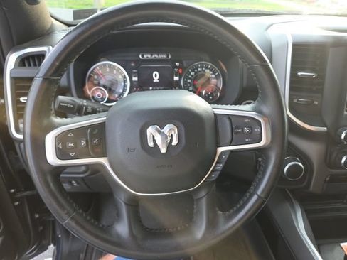 Used 2021 RAM 1500 Big Horn AWD/4WD image 3