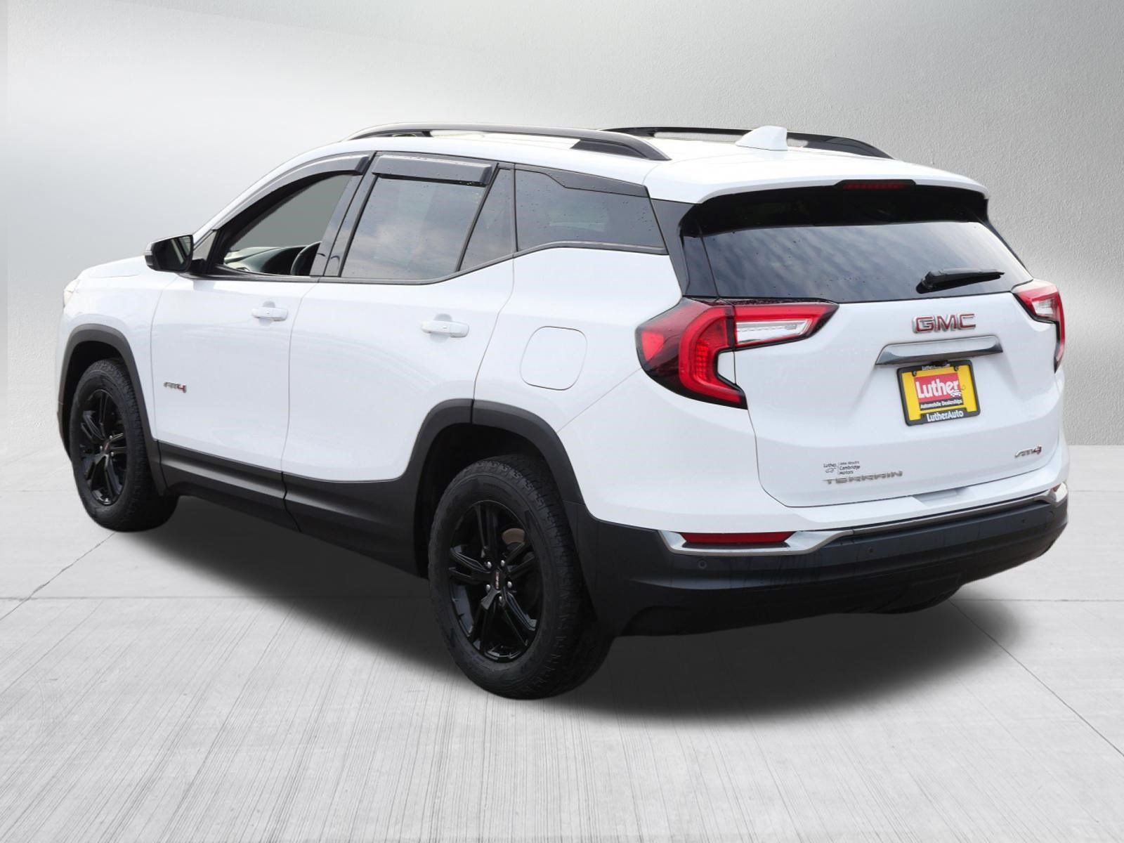 Used 2023 GMC Terrain AT4 w/ Infotainment Package II AWD/4WD image 5