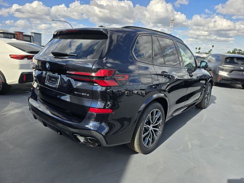 New 2026 BMW X5 xDrive50e w/ M Sport Package image 3